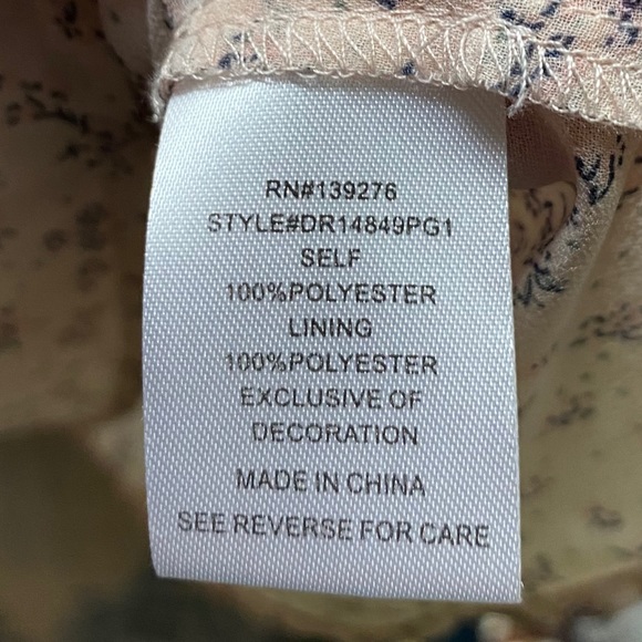 Daniel Rainn pale pink floral top - Picture 7 of 9